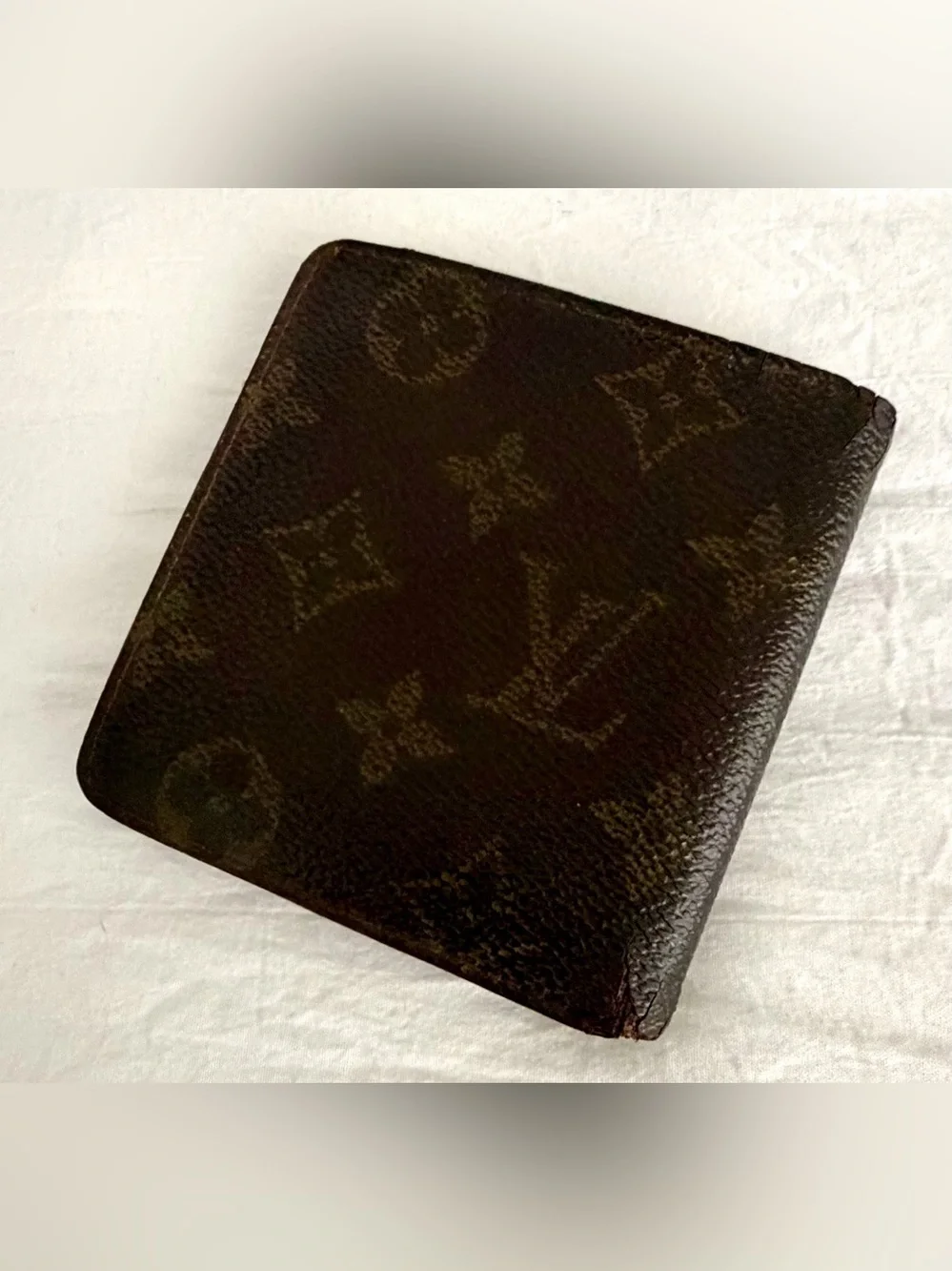 👑✅PRICE FIRM✅AUTHENTIC Men’s Louis Vuitton Monogram Bifold Wallet. USED